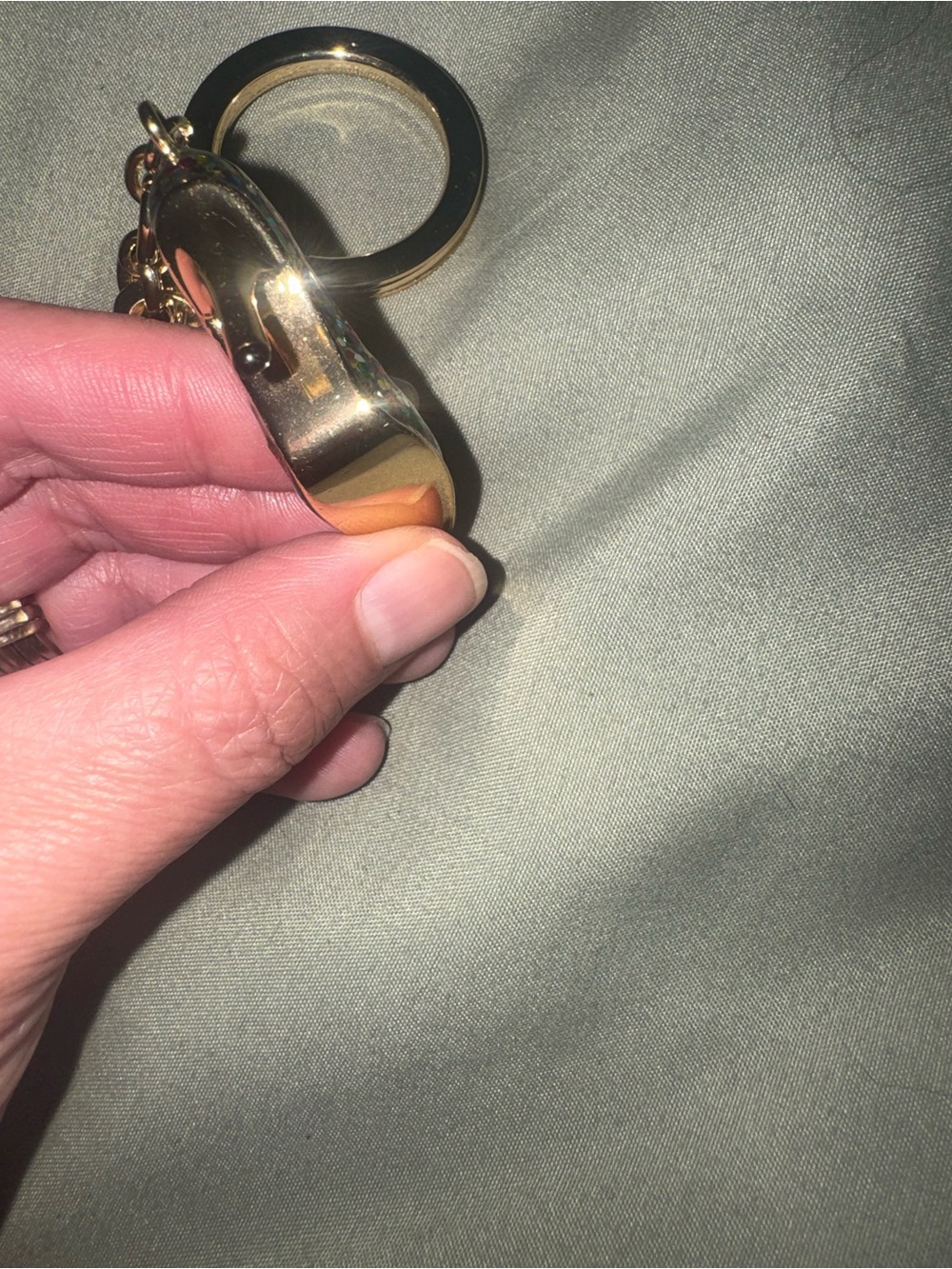 Kate spade Gold High Heel Keychain, Fob Multicolor Glitter Accent. rare! - Picture 6 of 10